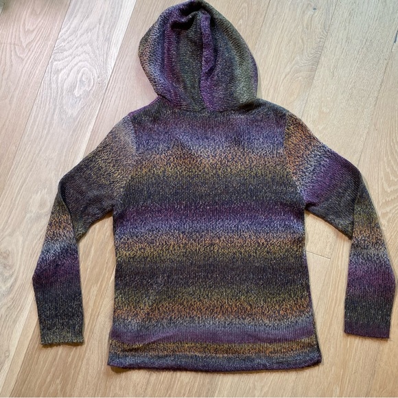 Long Sleeved Hoodie Sweater - Picture 2 of 8